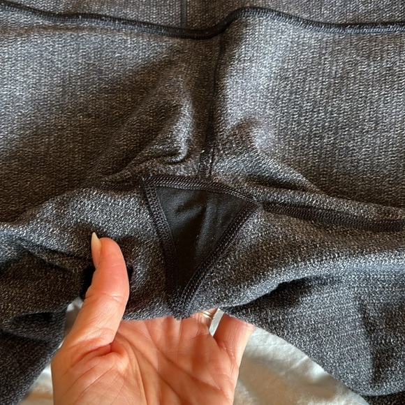 Lulu lemon warm gray leggings - Picture 8 of 9